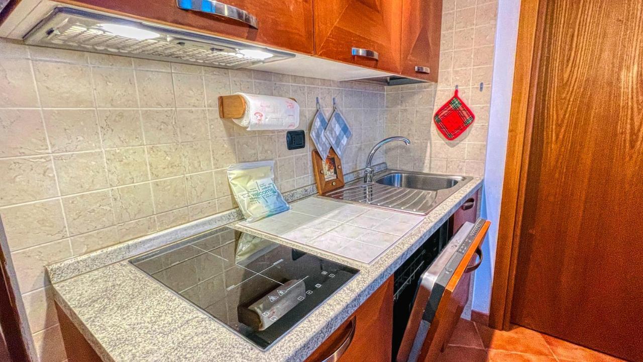 Appartamento Smith Roero - Affitti Brevi Italia Бардонечия Екстериор снимка